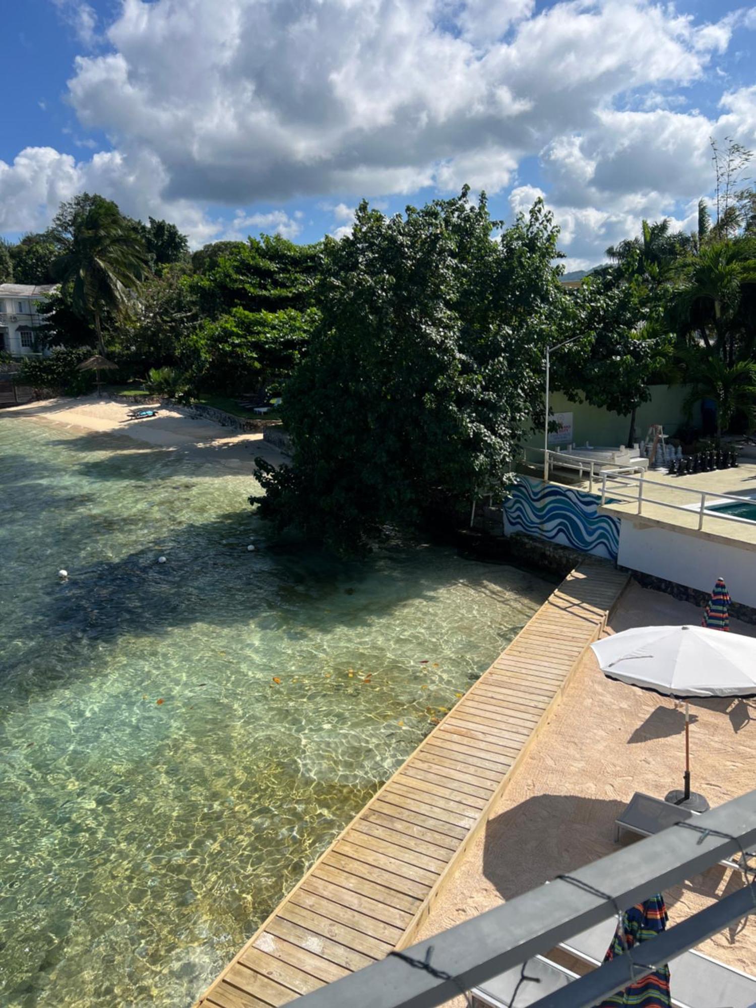 Hotel Ocean Palms Ocho Rios Exteriér fotografie