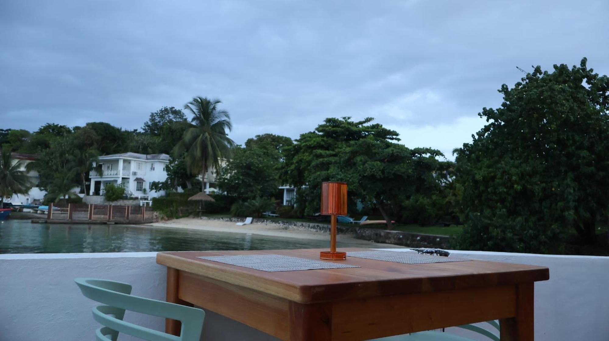 Hotel Ocean Palms Ocho Rios Exteriér fotografie