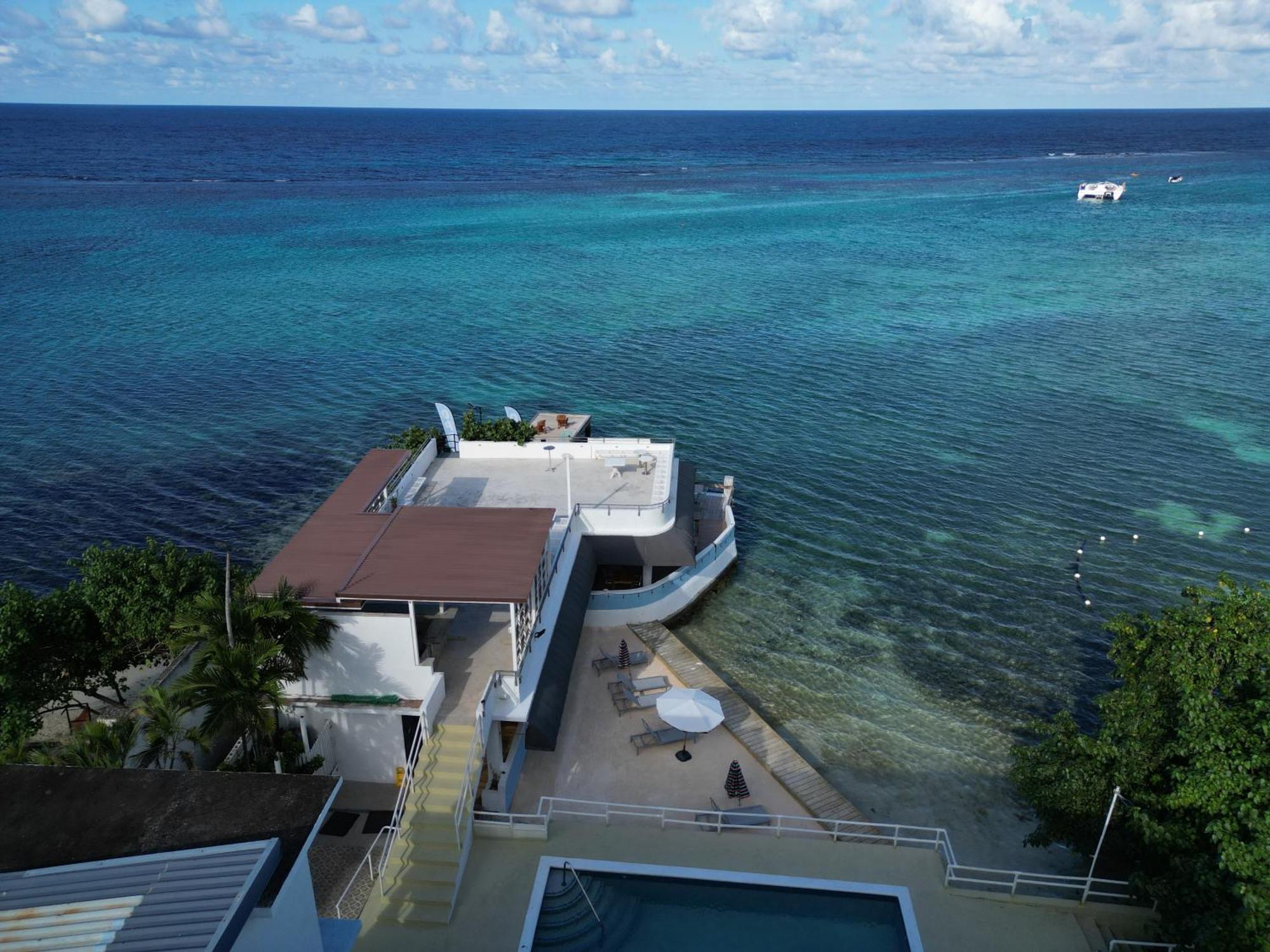 Hotel Ocean Palms Ocho Rios Exteriér fotografie