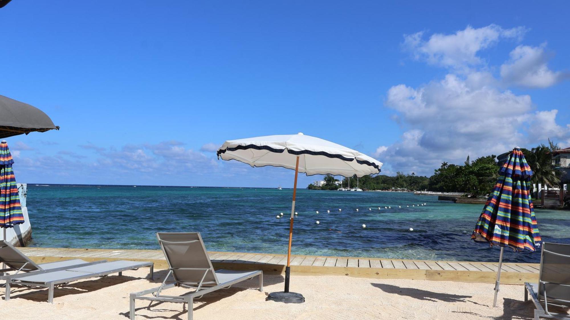 Hotel Ocean Palms Ocho Rios Exteriér fotografie
